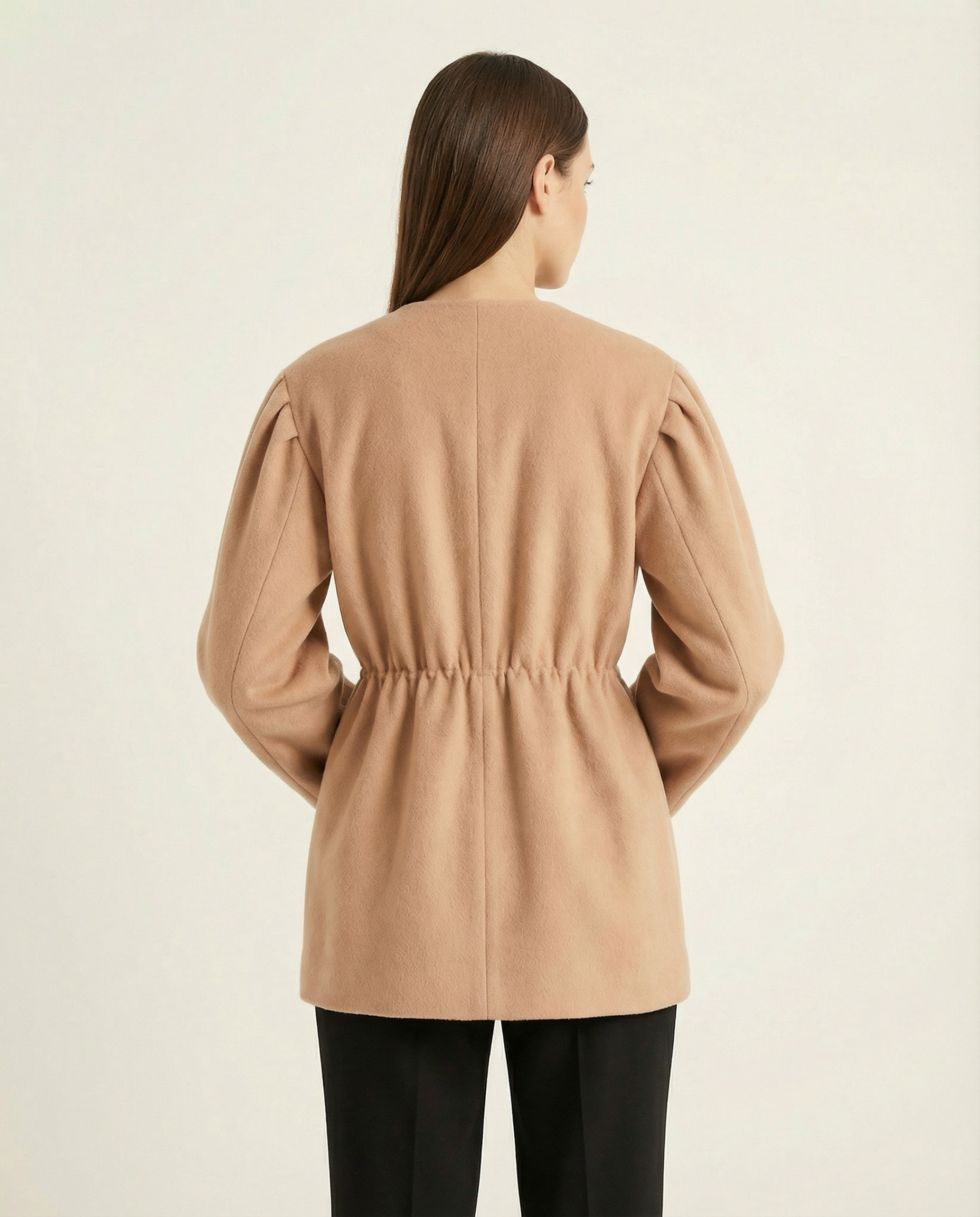 Gold Düğmeli Beli Büzgülü Bisiklet Yaka Kadın Kaşe Ceket