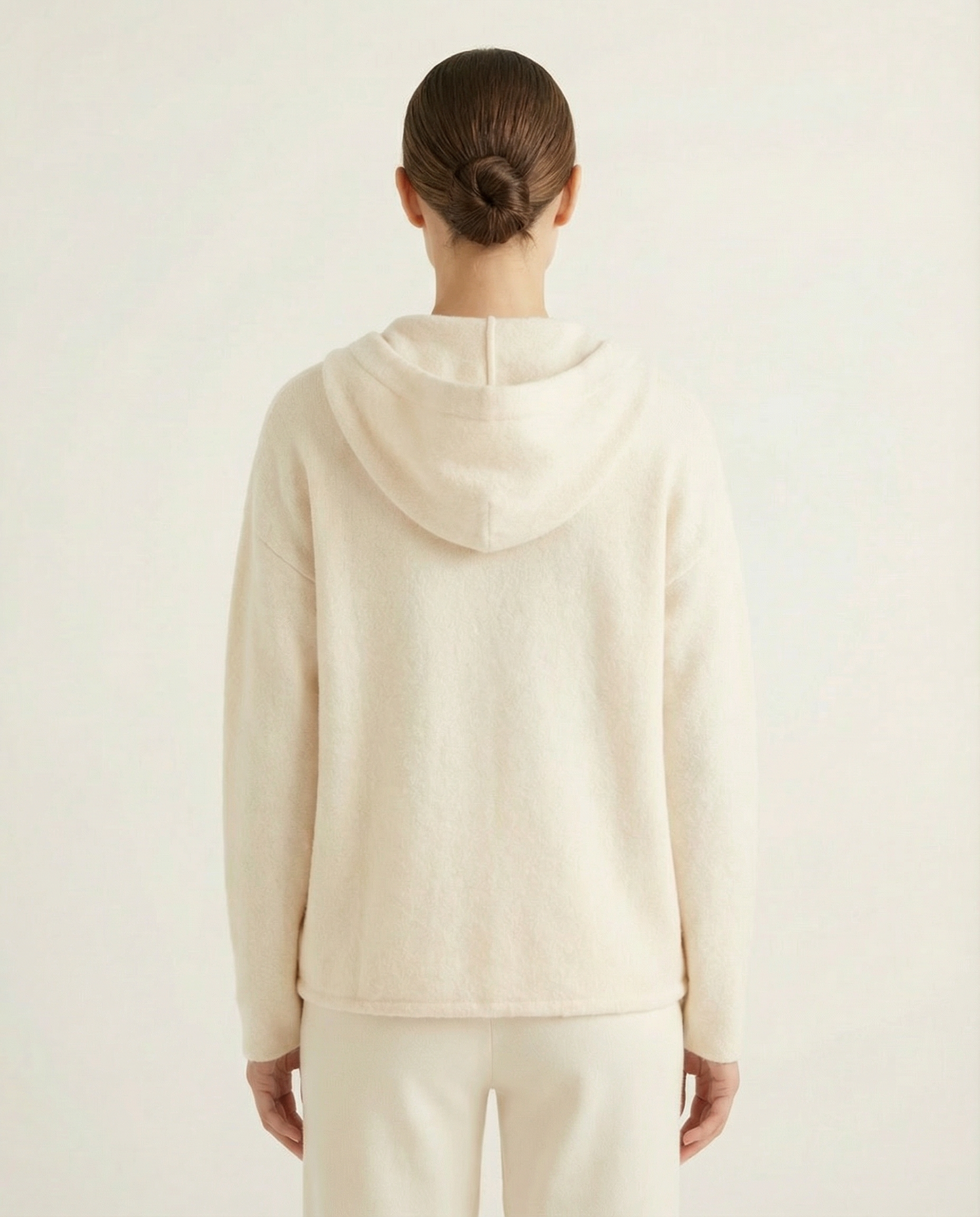 Gold Düğmeli Bisiklet Yaka Beli Büzgülü Kadın Triko Ceket