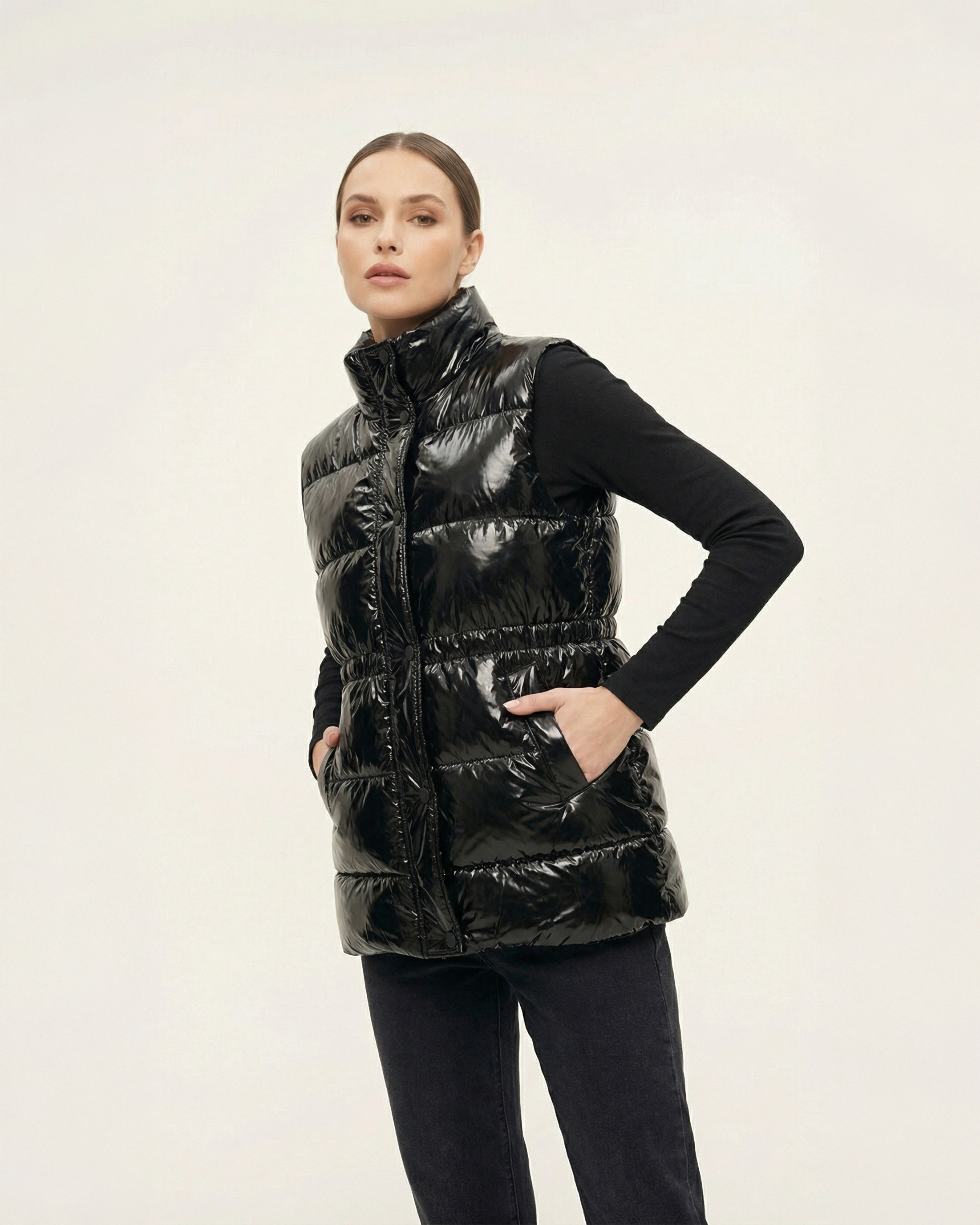 Kadın Parlak Siyah Dik Yaka Beli Lastikli Şişme Yelek