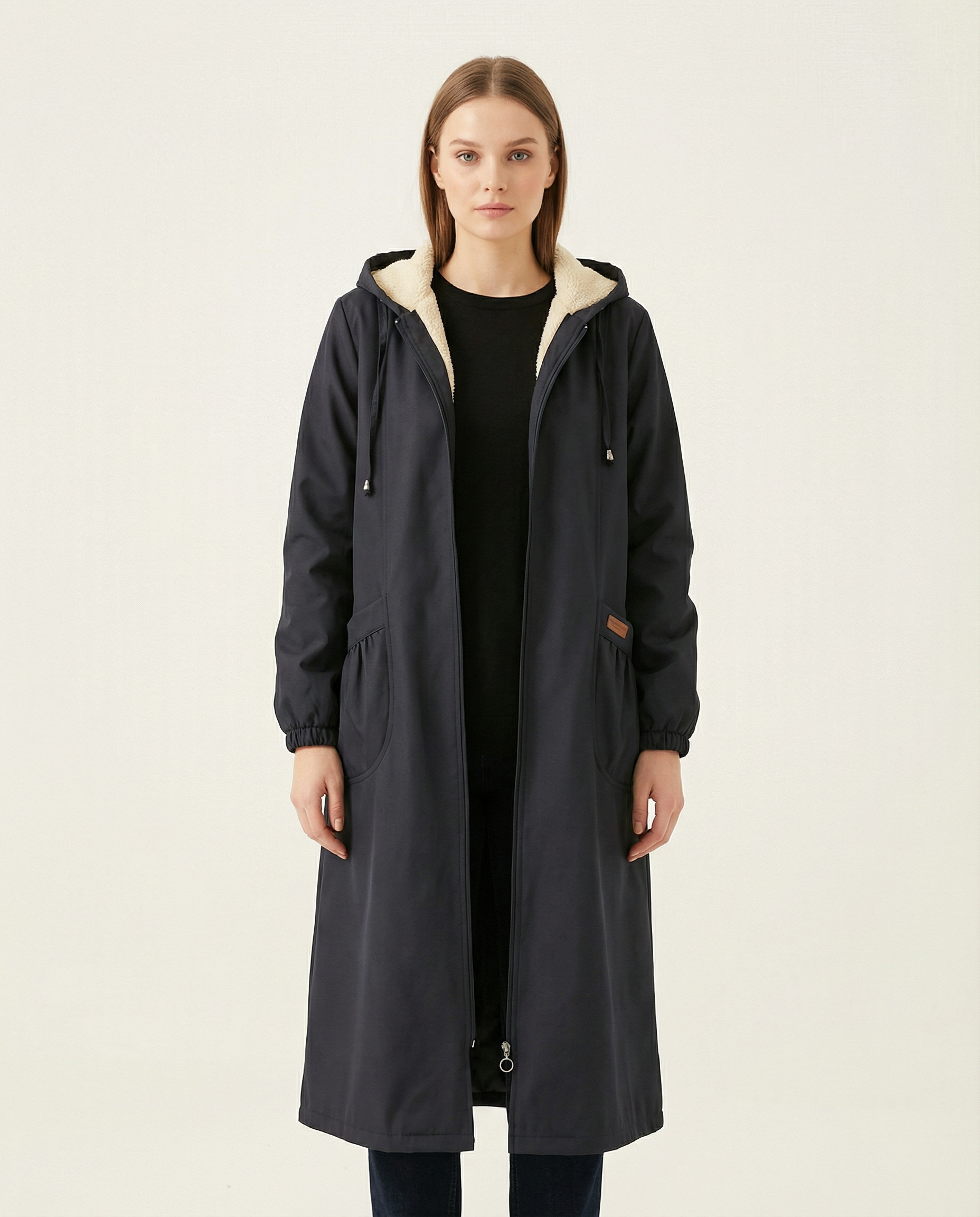 Kadın Lacivert İçi Kürklü Kapüşonlu Fermuarlı Uzun Mont