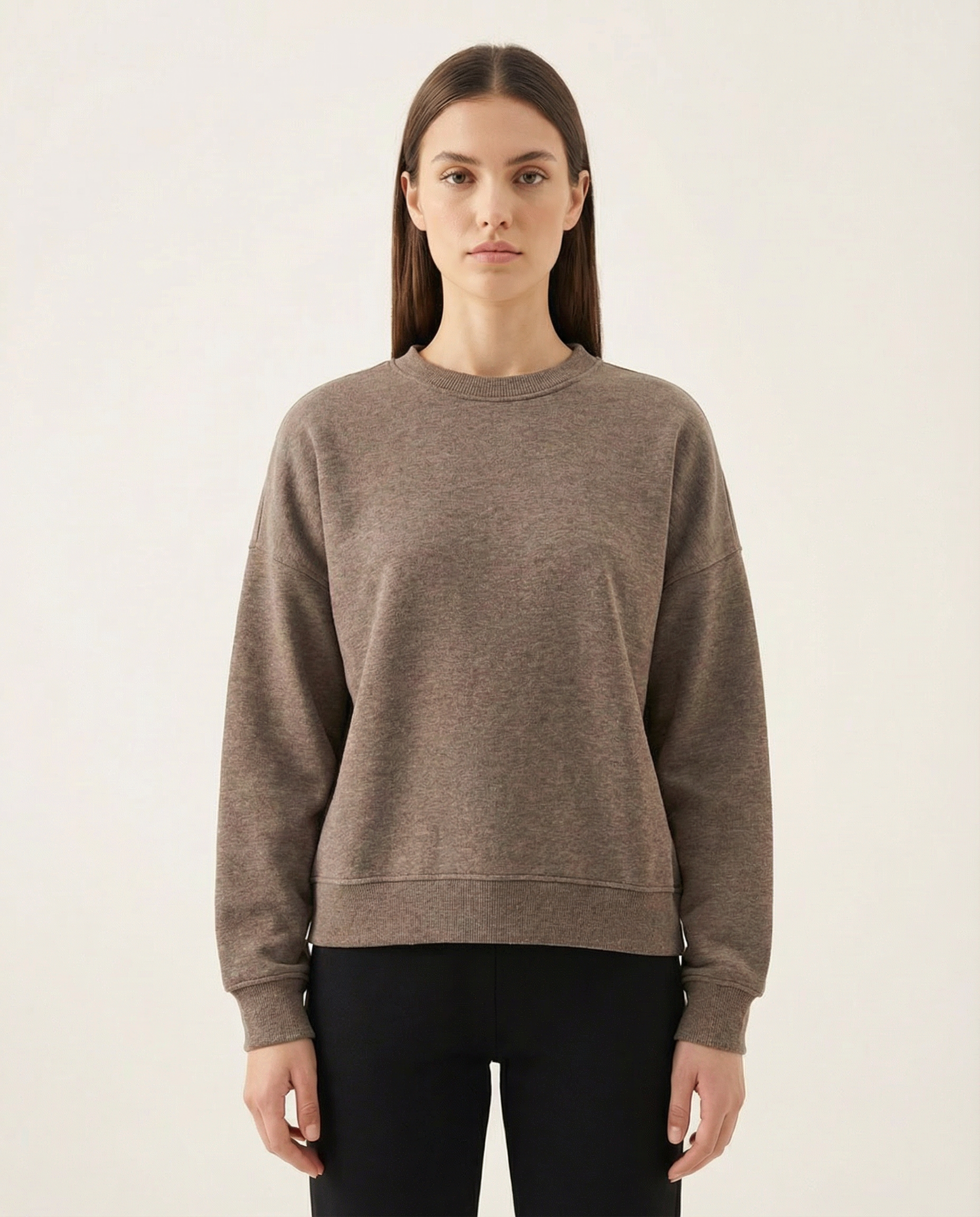 Kadın Bisiklet Yaka Rahat Kesim Basic Sweatshirt