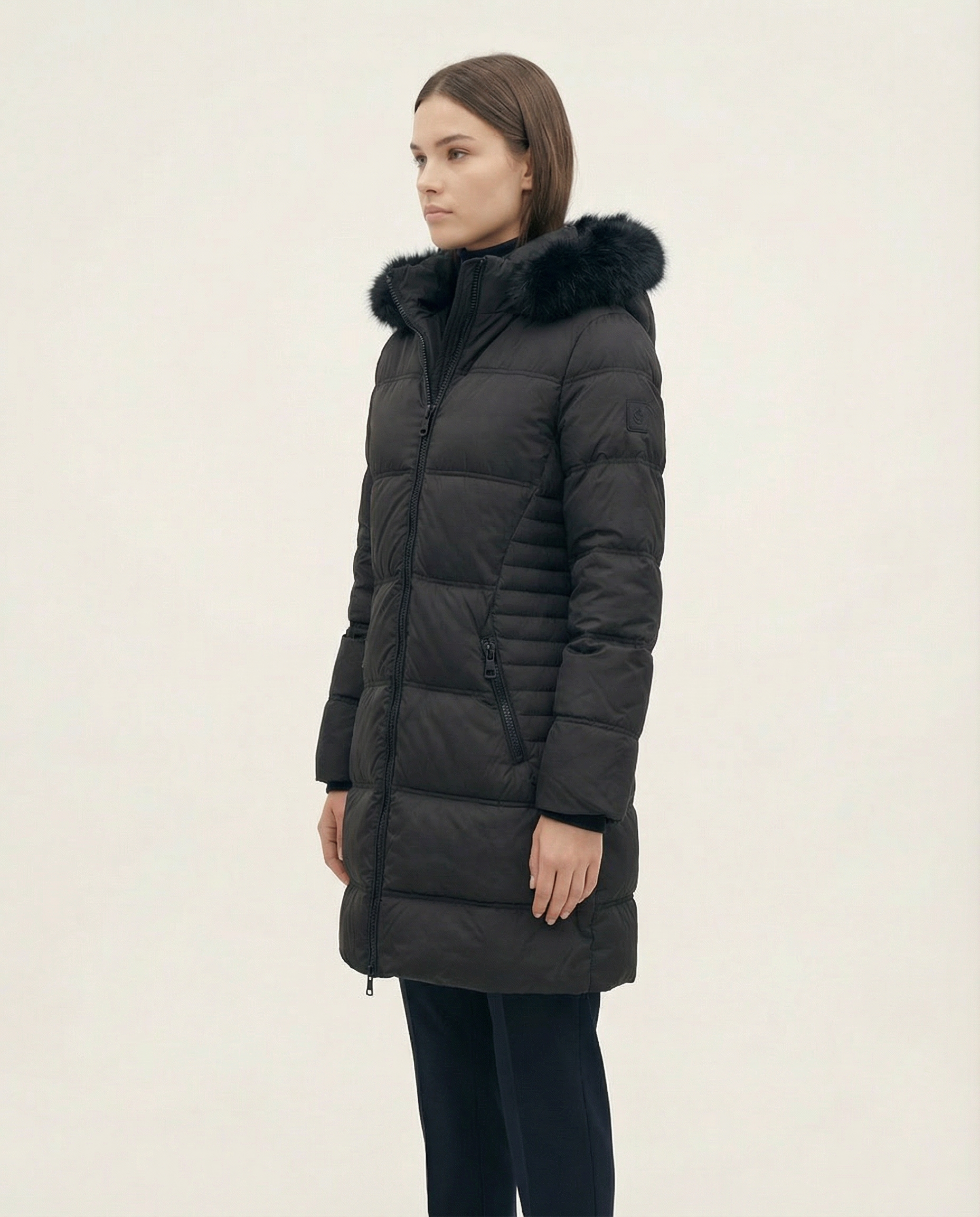 Kadın Siyah Kürklü Kapüşonlu Şişme Mont
