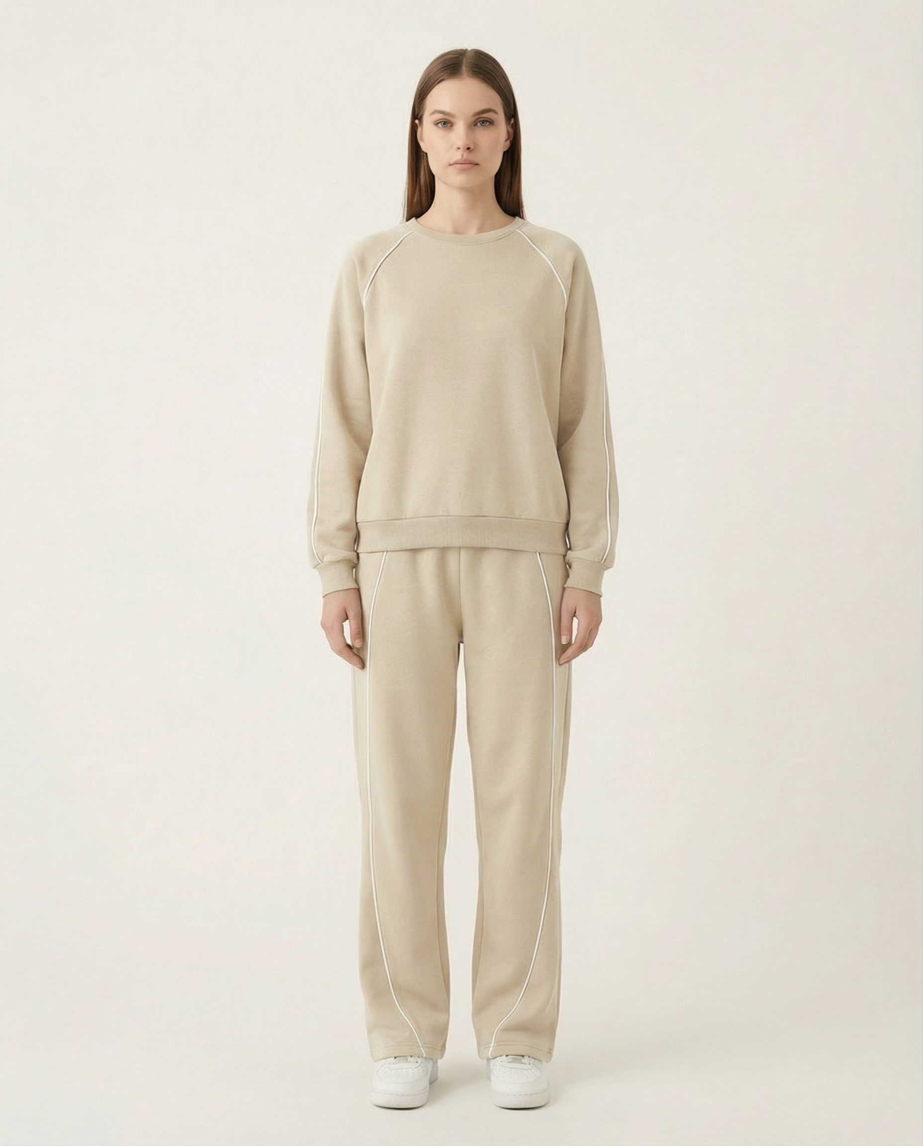 Kadın Şerit Detaylı Bisiklet Yaka Rahat Kesim Eşofman Takımı