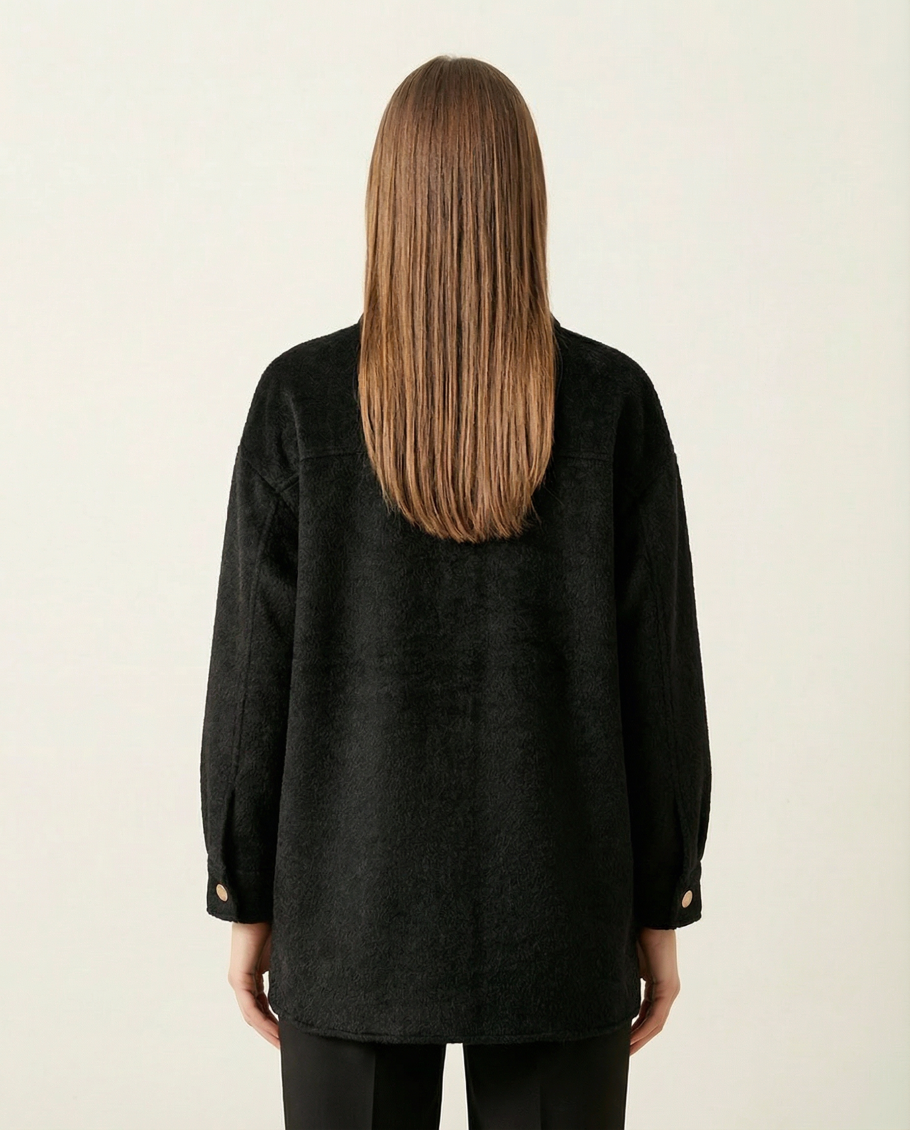 Kadın Siyah Gold Düğmeli Çift Cepli Buklet Gömlek Ceket