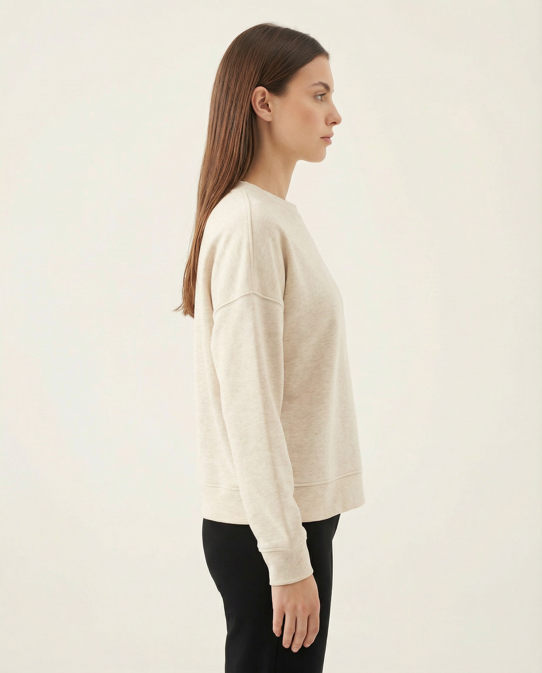 Kadın Bisiklet Yaka Rahat Kesim Basic Sweatshirt