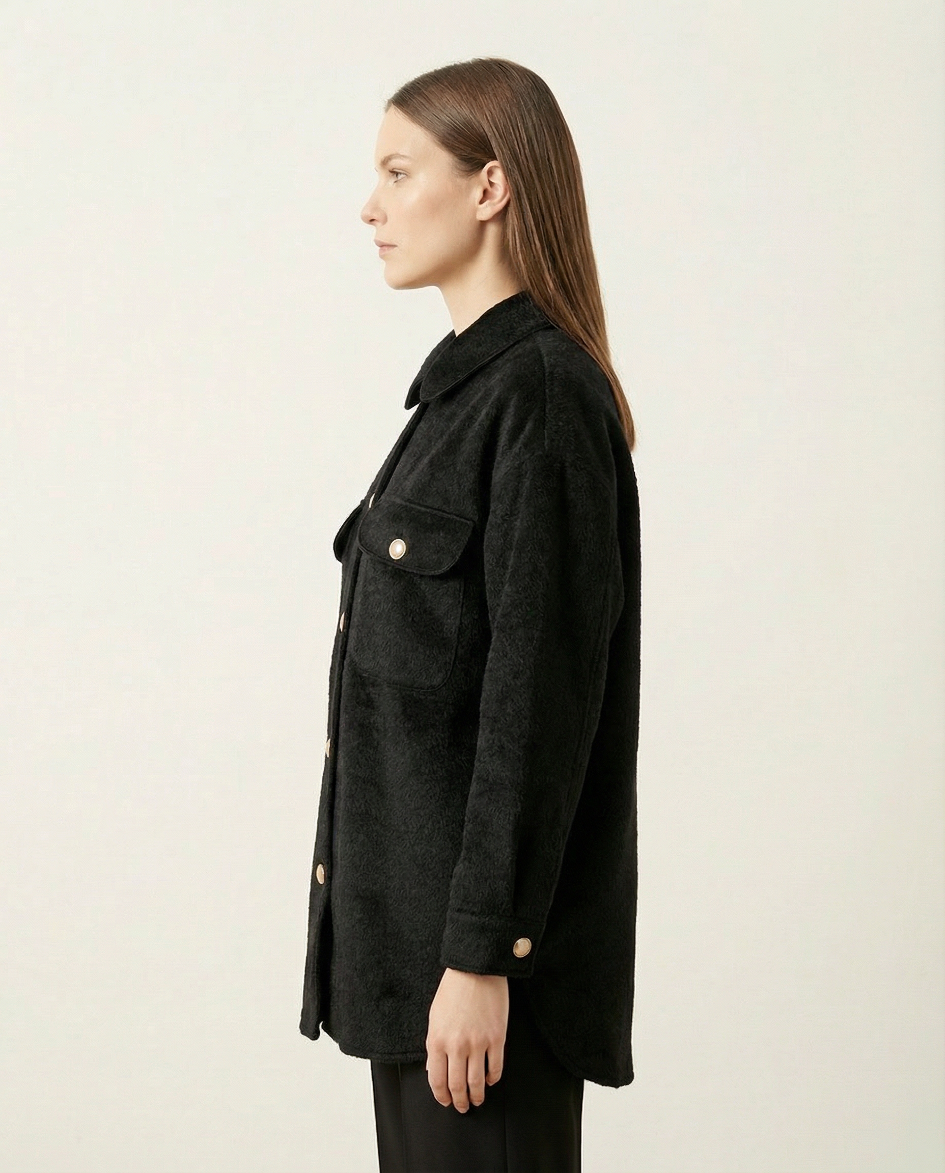 Kadın Siyah Gold Düğmeli Çift Cepli Buklet Gömlek Ceket