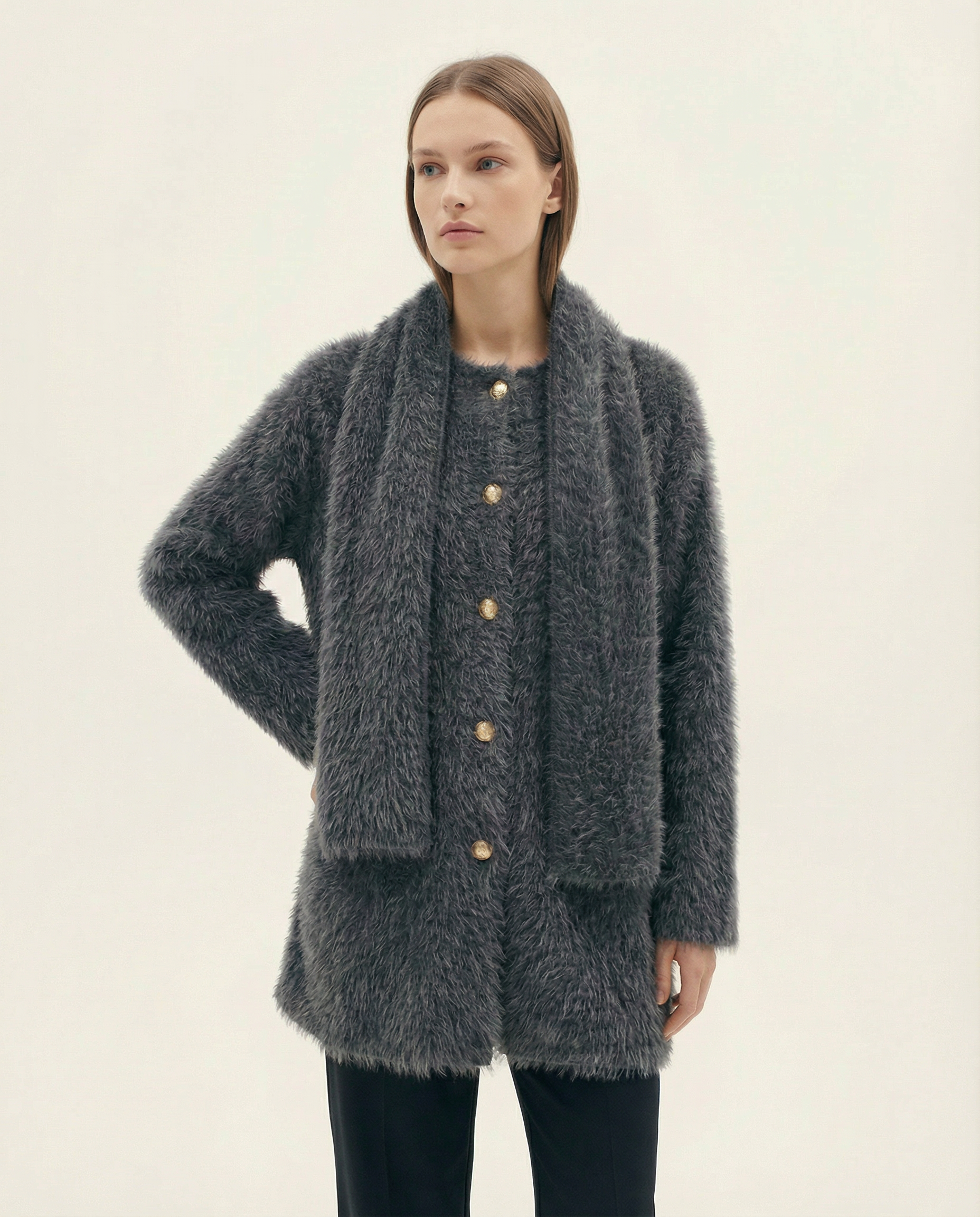 Antrasit Tüylü Dokulu Altın Düğmeli Bisiklet Yaka Şık Kadın Hırka