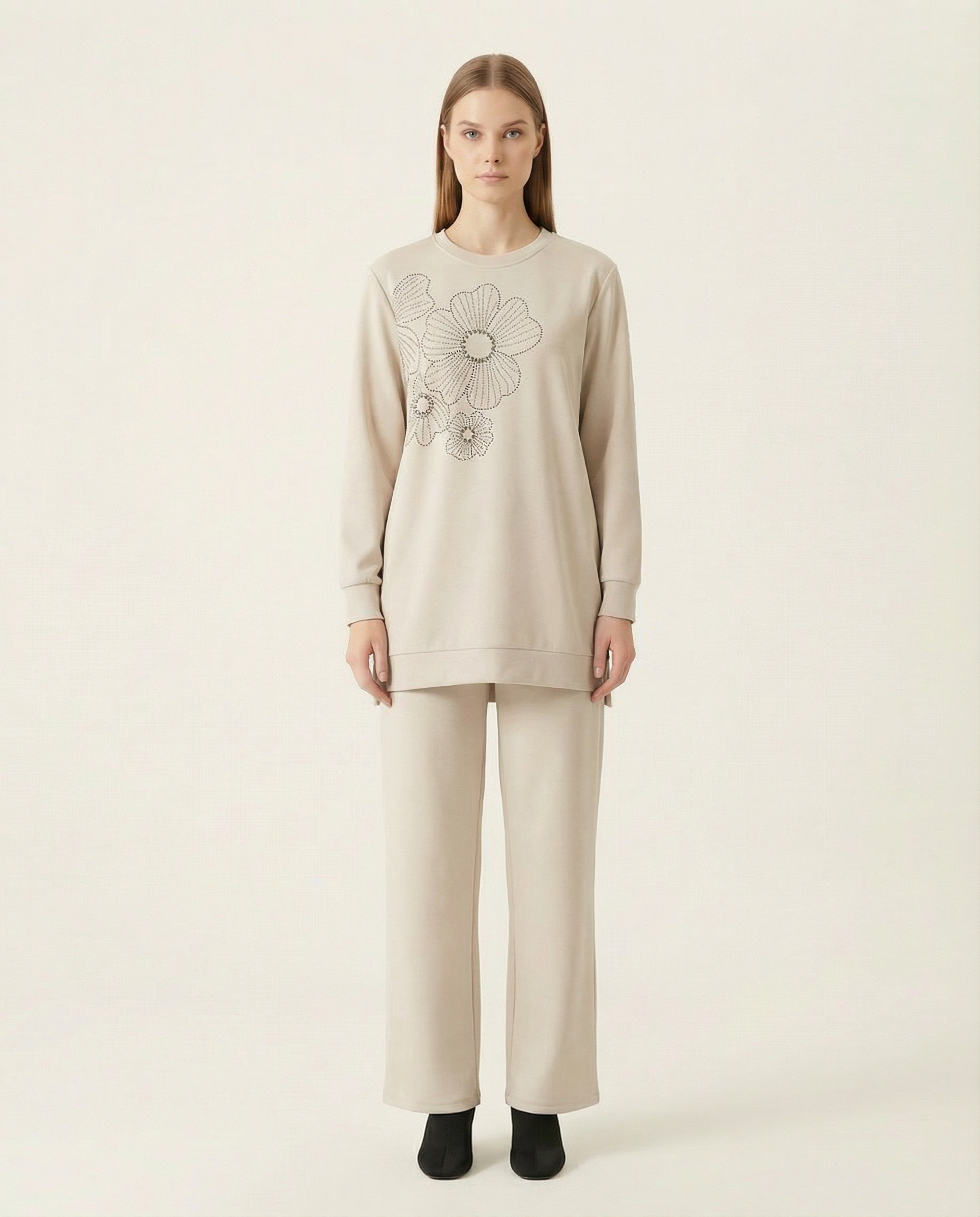 Kadın Taş İşlemeli Çiçek Desenli Tunik Pantolon İkili Takım