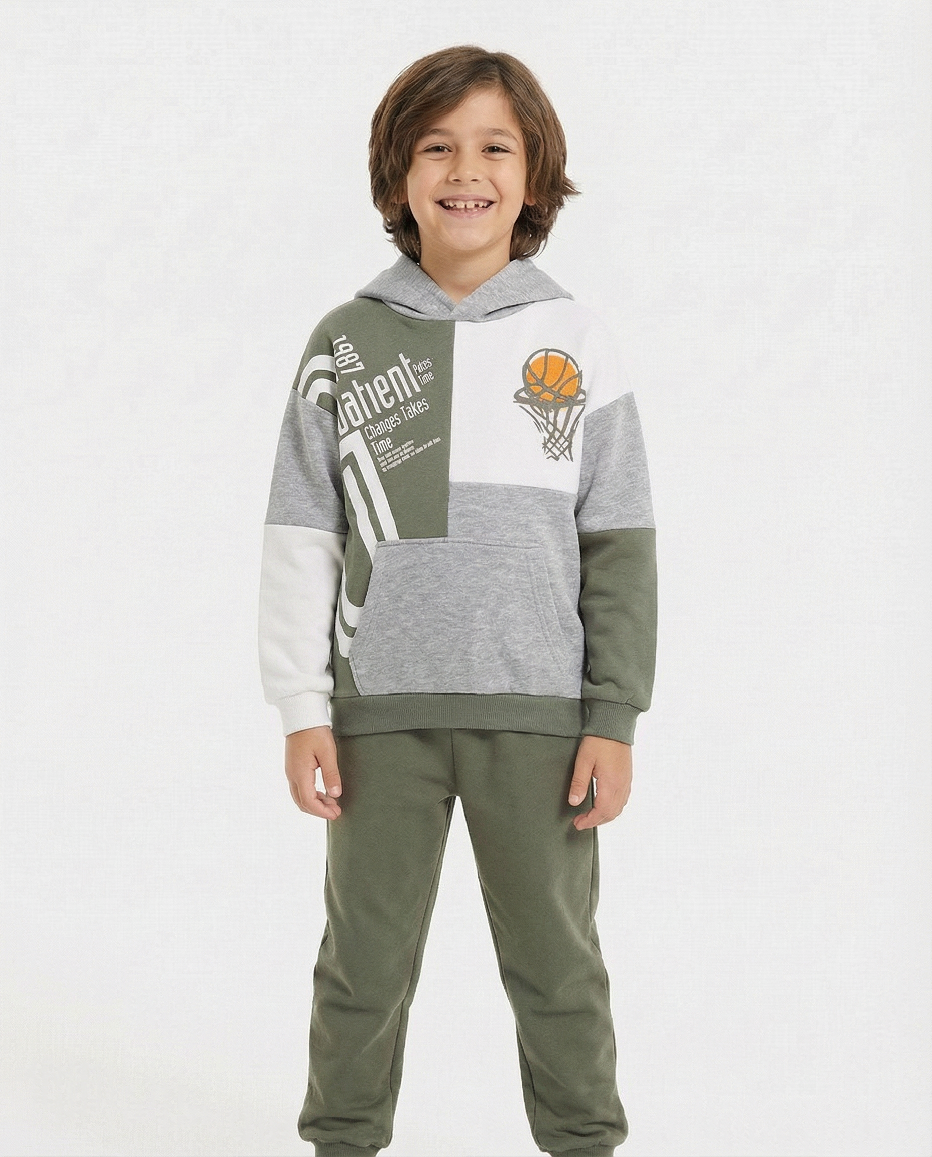 Erkek Çocuk Basketbol Temalı Kapüşonlu Eşofman Takımı