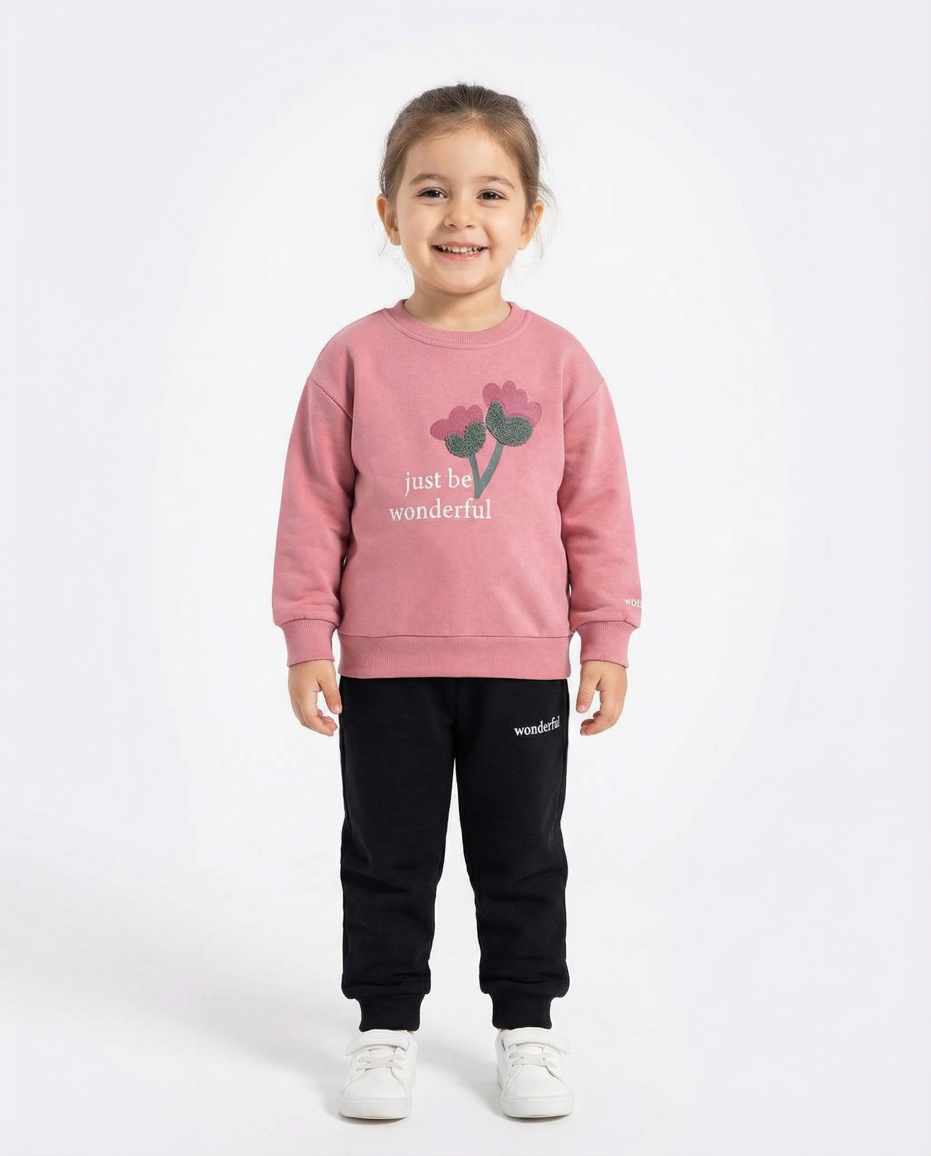 Çocuk Nakışlı Pamuklu Eşofman Takımı