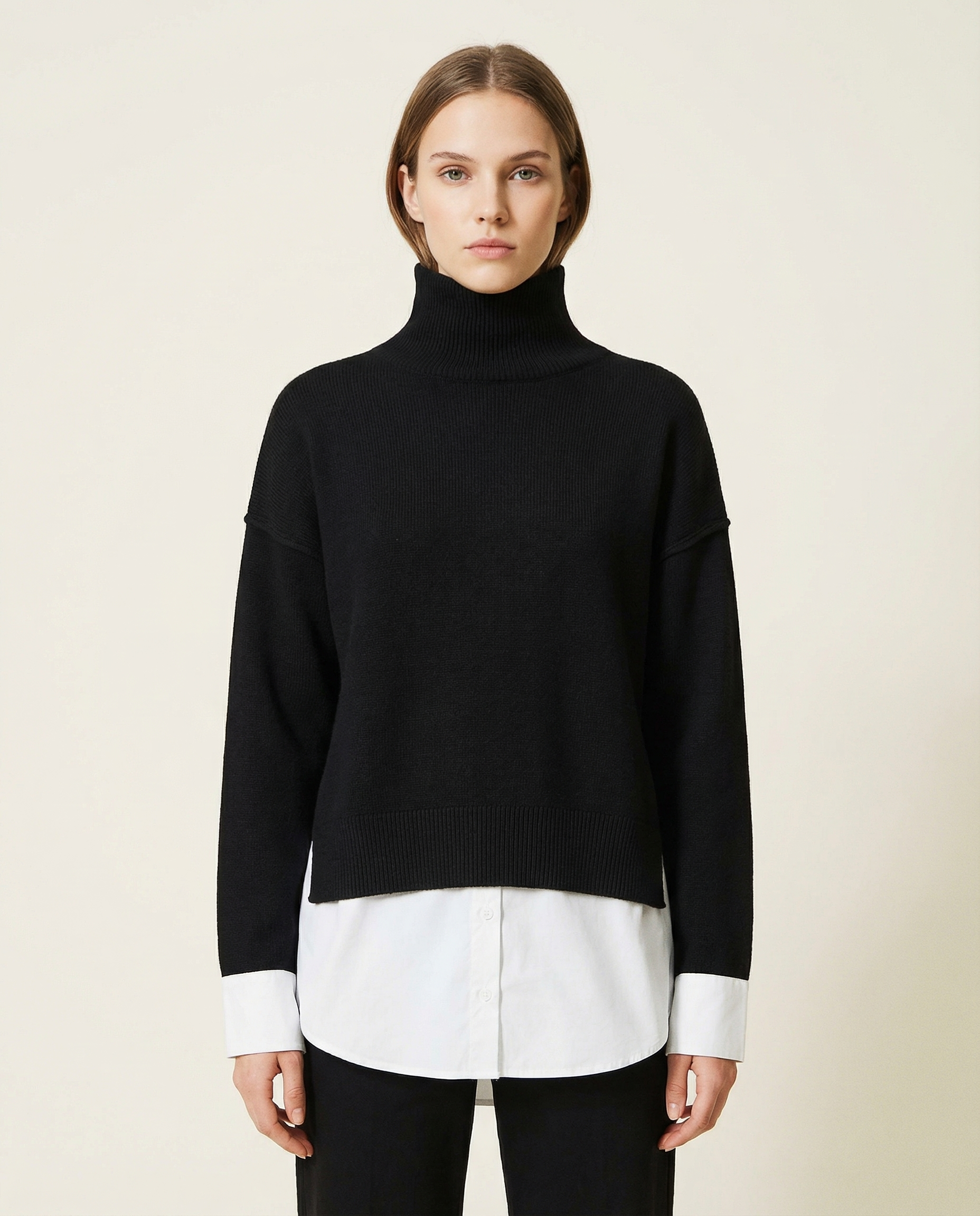 Kadın Balıkçı Yaka Yan Yırtmaçlı Salaş Triko Kazak