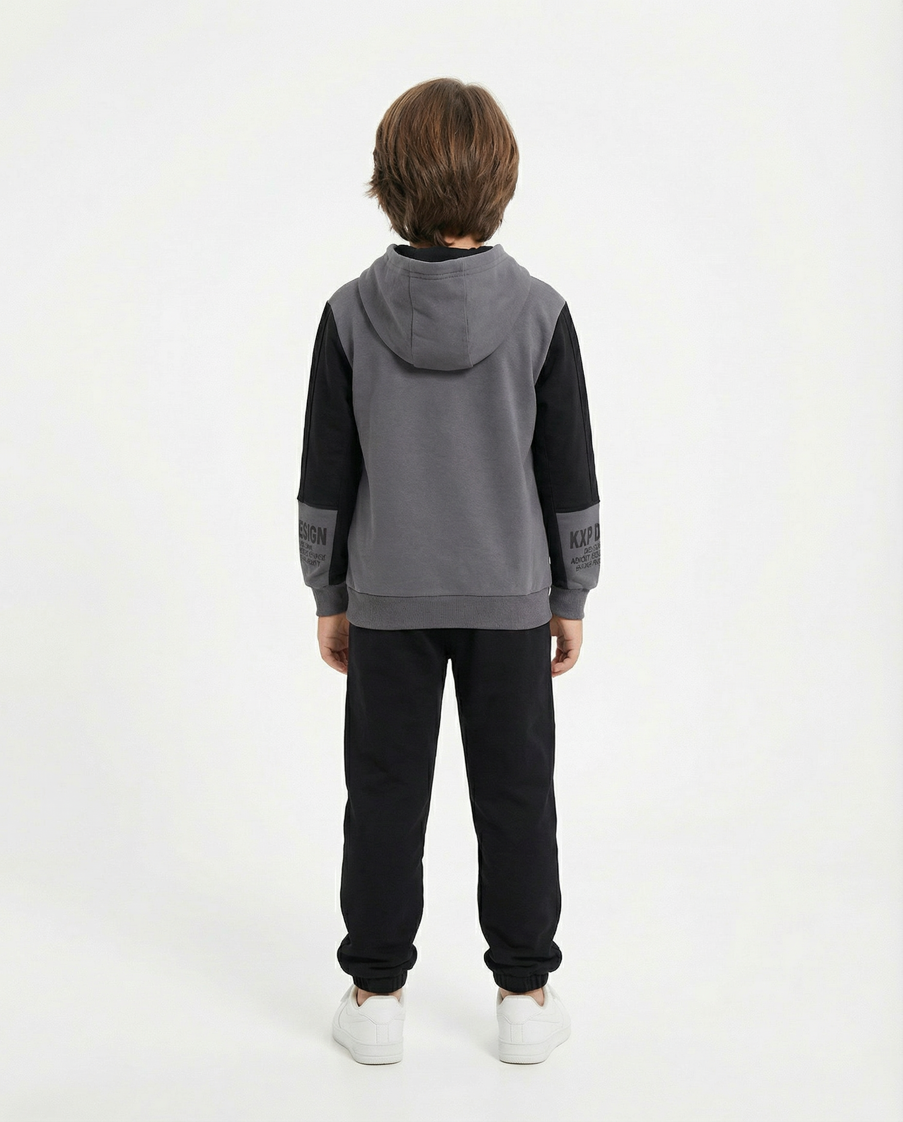 Erkek Çocuk Gri-Siyah Blok Renkli Kapüşonlu Eşofman Takımı