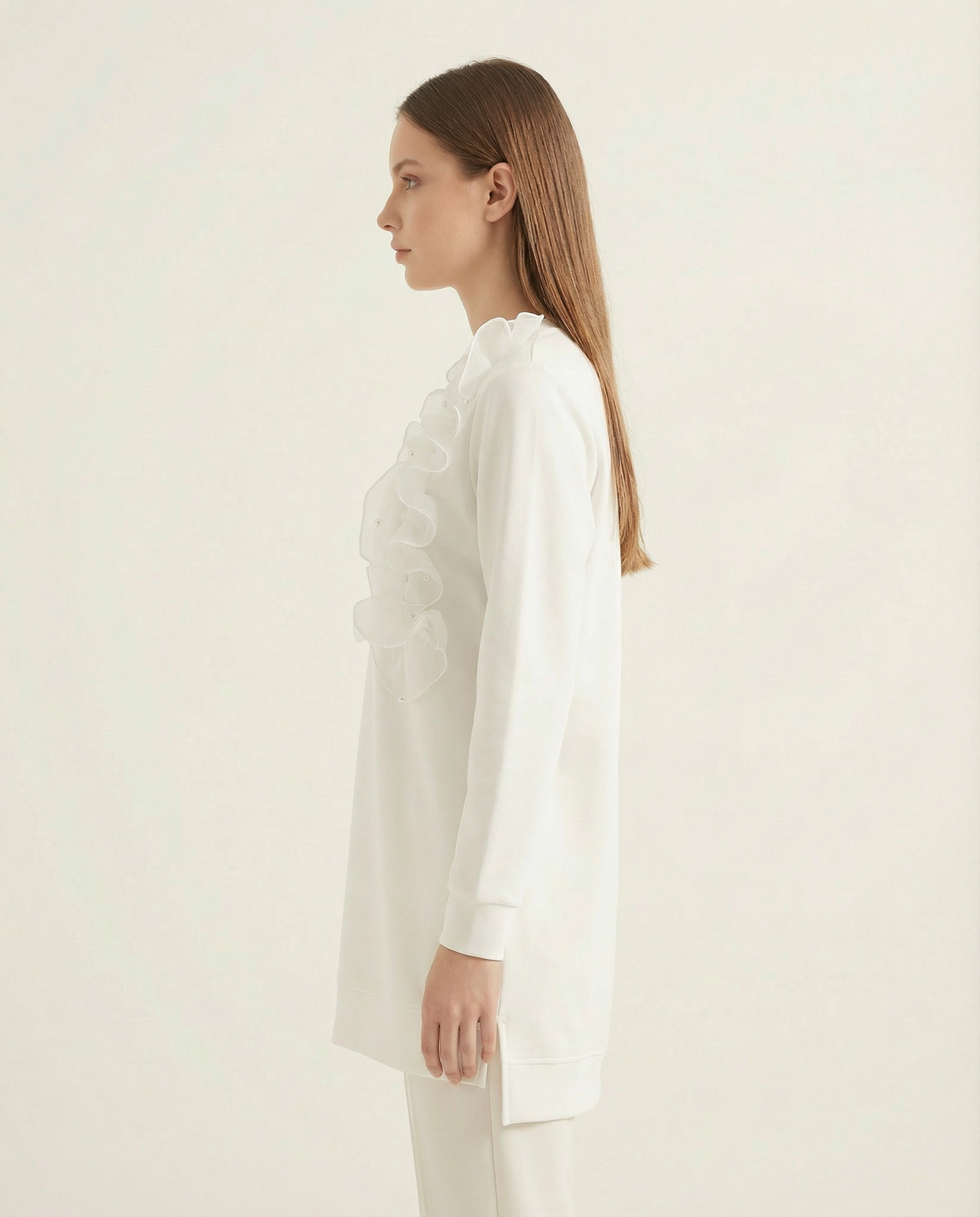 Kadın Ekru İnci İşlemeli Tül Detaylı Uzun Sweatshirt