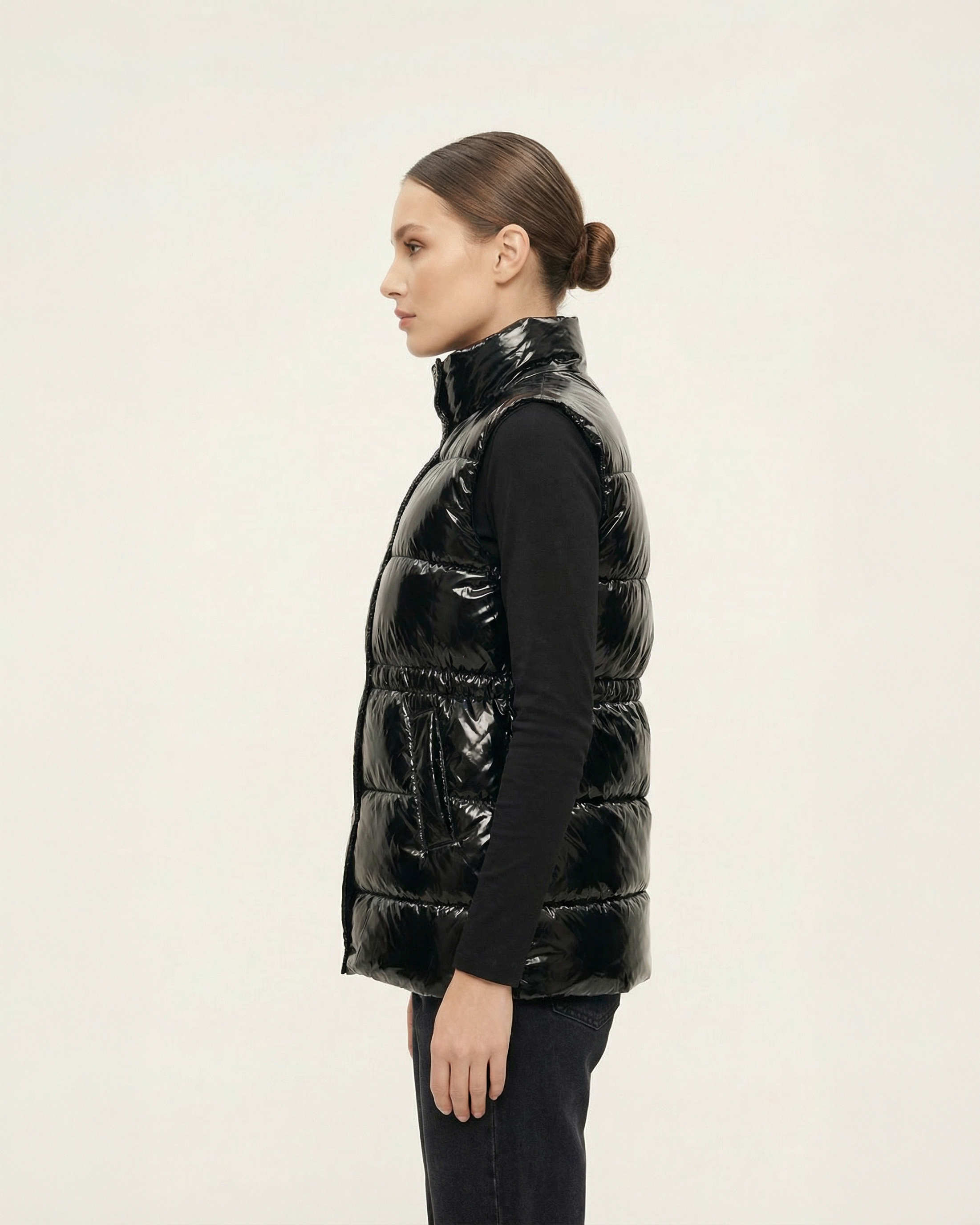 Kadın Parlak Siyah Dik Yaka Beli Lastikli Şişme Yelek