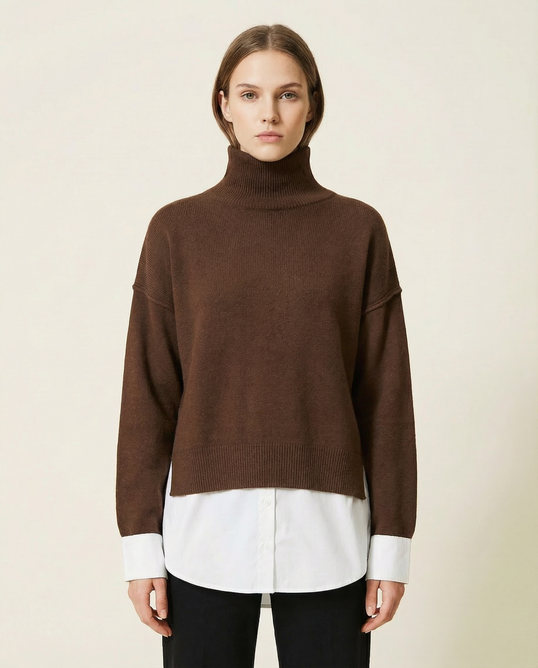 Kadın Balıkçı Yaka Yan Yırtmaçlı Salaş Triko Kazak