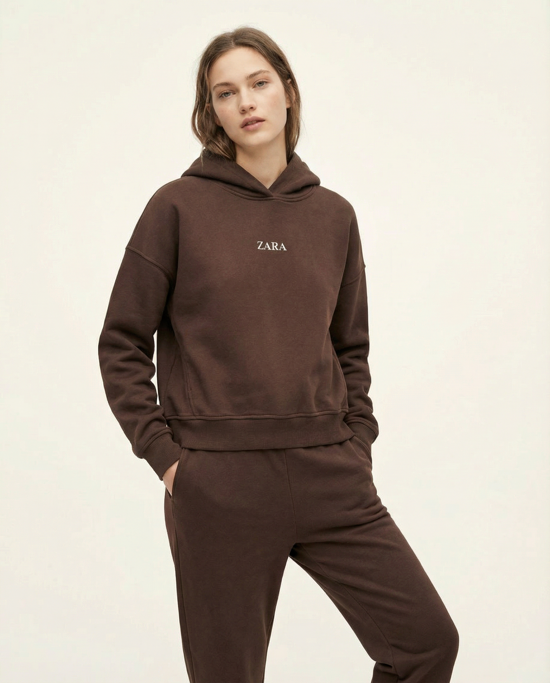 Logo İşlemeli Kapüşonlu Sweatshirt