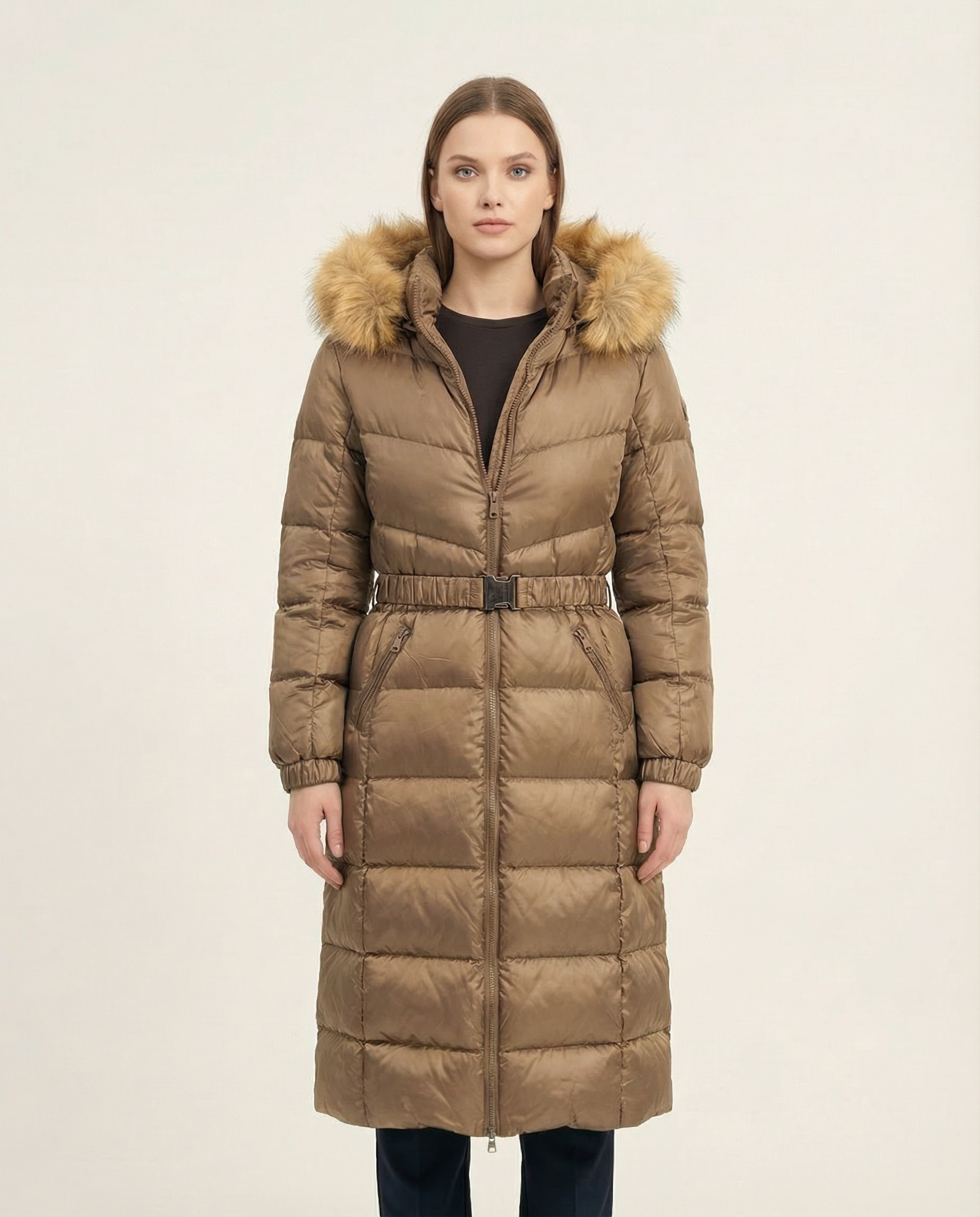 Kadın Kürklü Kapüşonlu Kemerli Uzun Şişme Mont