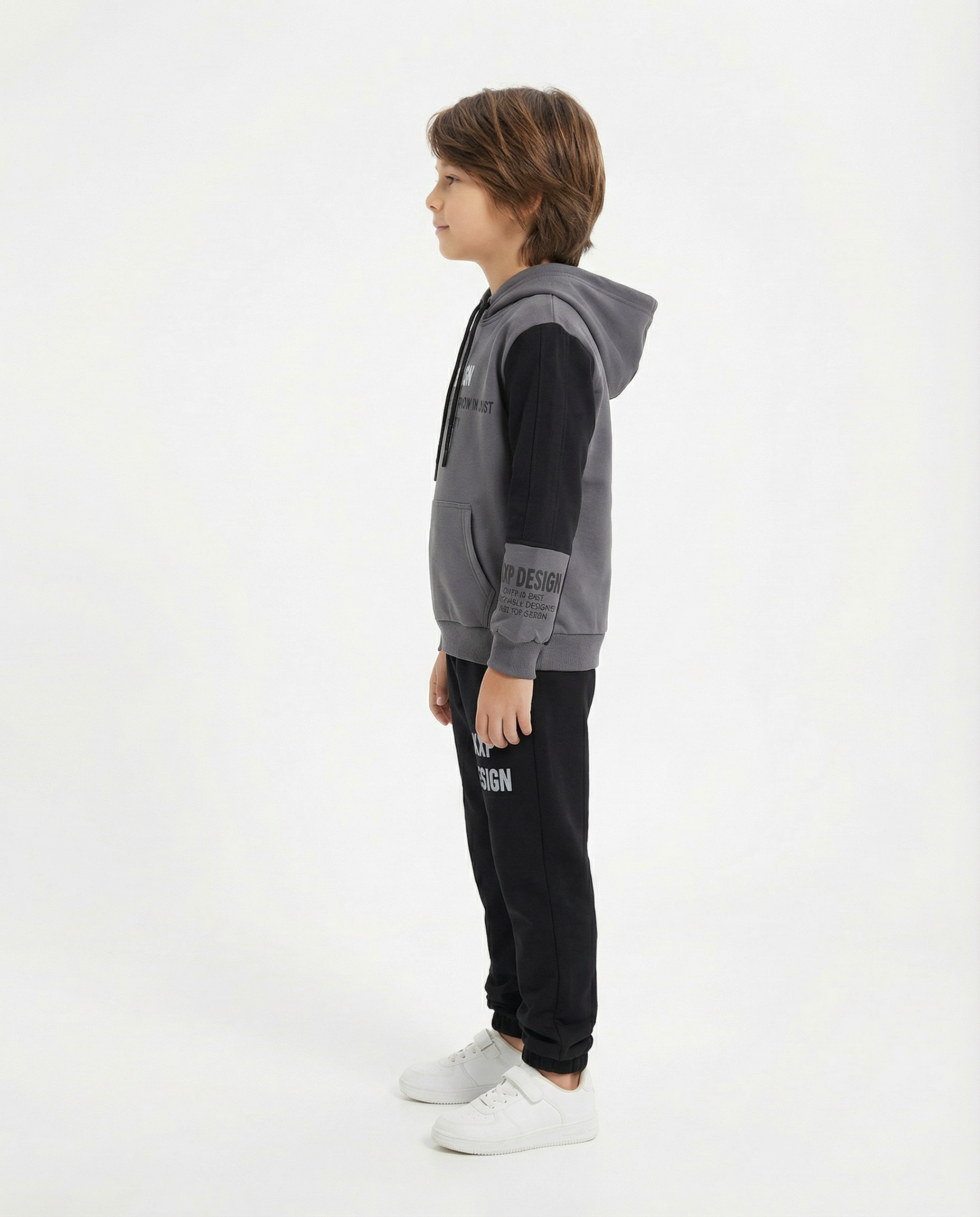 Erkek Çocuk Gri-Siyah Blok Renkli Kapüşonlu Eşofman Takımı