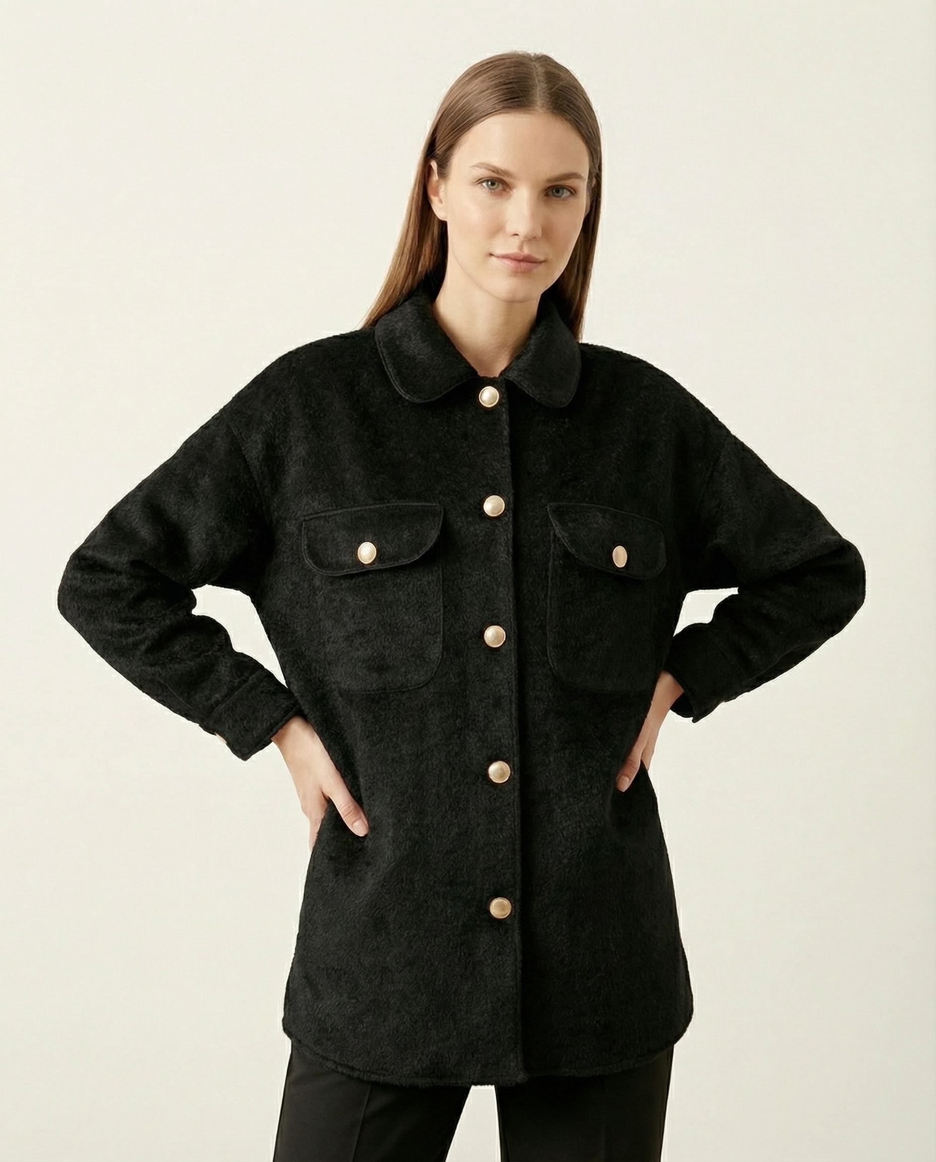 Kadın Siyah Gold Düğmeli Çift Cepli Buklet Gömlek Ceket
